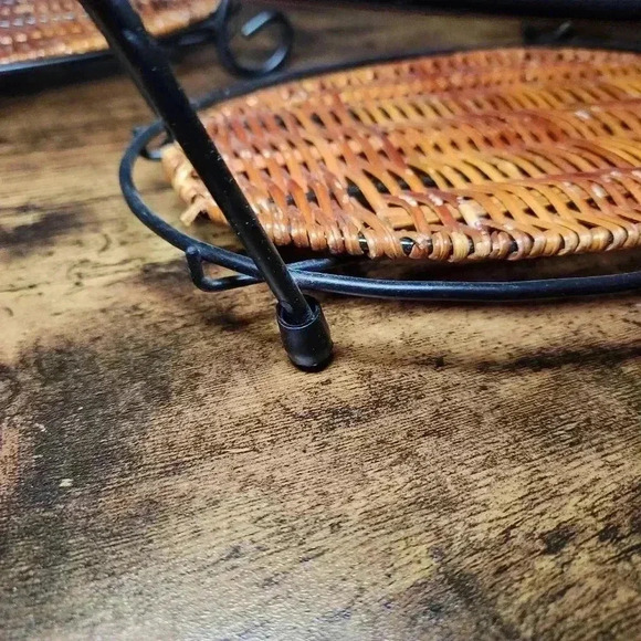 Sturdy Oval Casserole, Baking Dish or Serving Bowl Trivet with Handles x3 - Picture 6 of 10